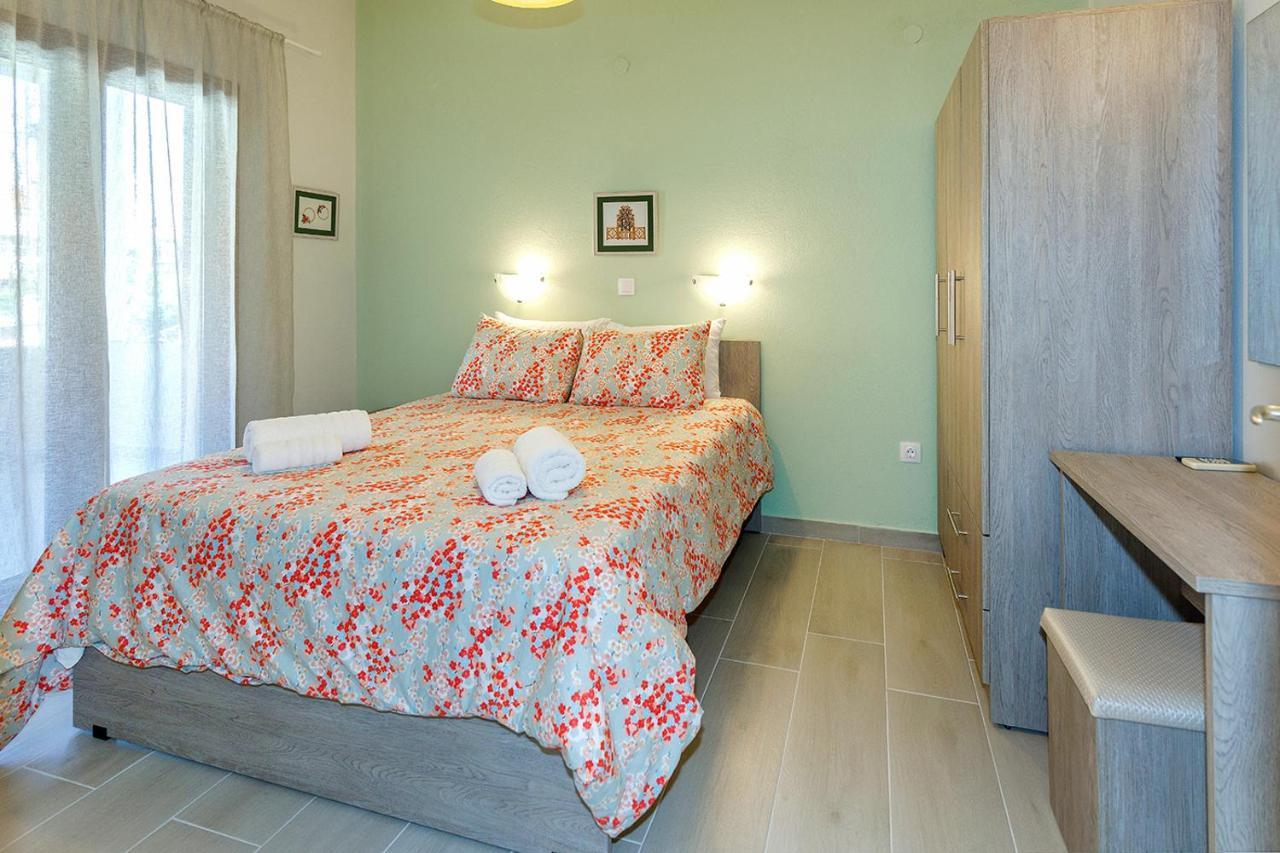 Agapitos Apartments Nikiti  Zewnętrze zdjęcie