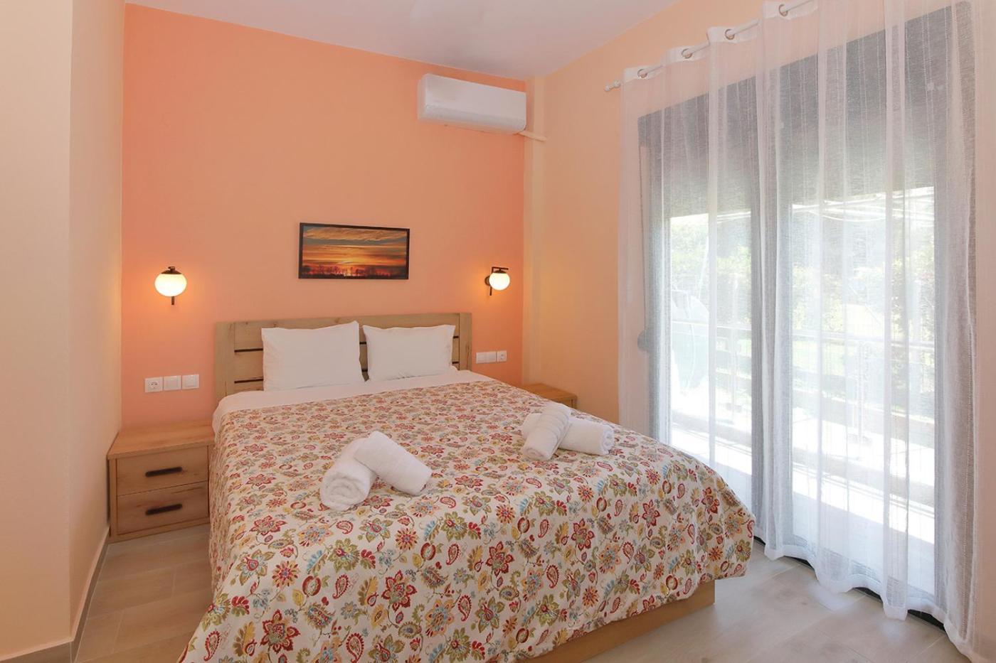 Agapitos Apartments Nikiti  Zewnętrze zdjęcie