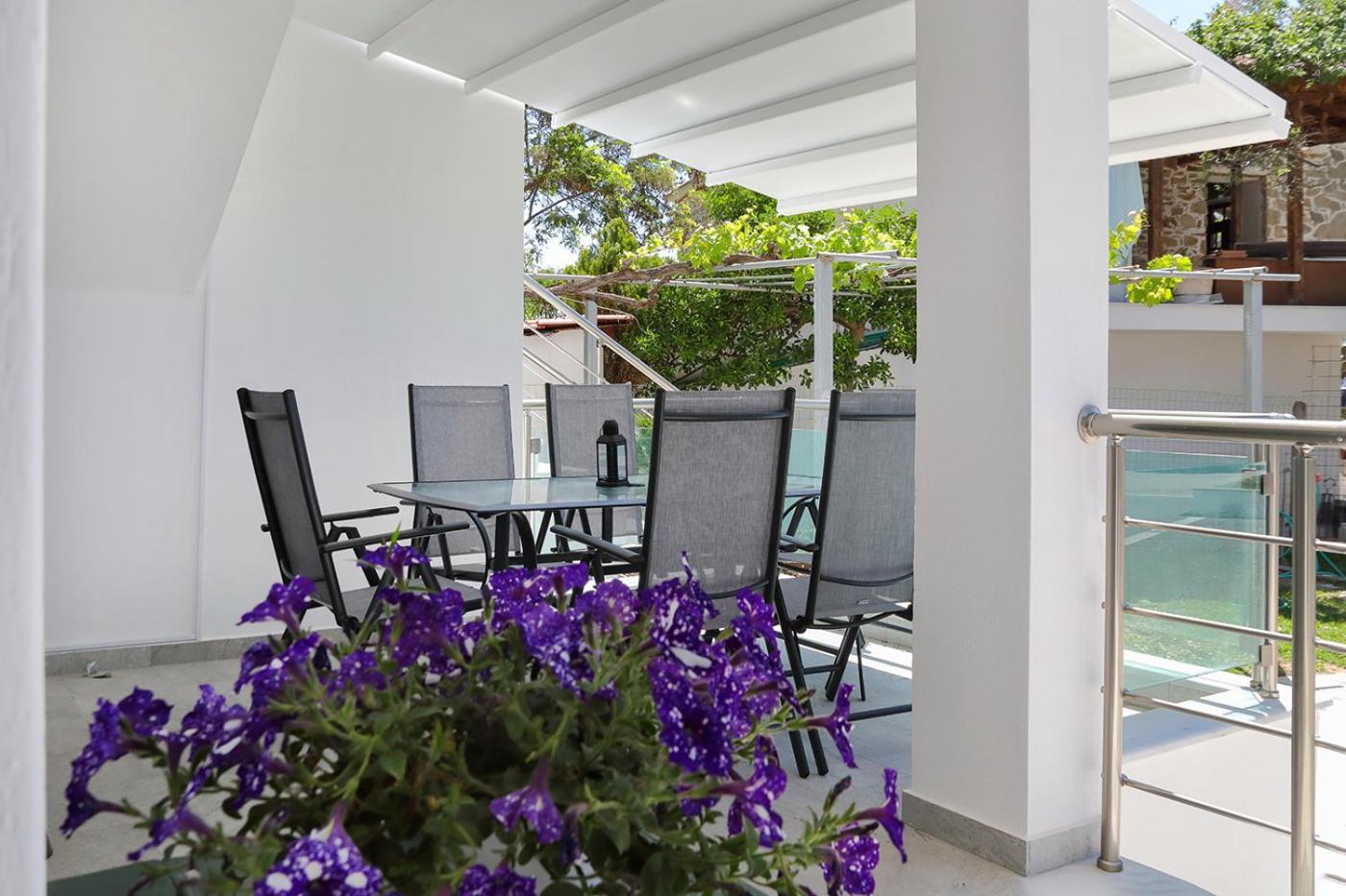 Agapitos Apartments Nikiti  Zewnętrze zdjęcie