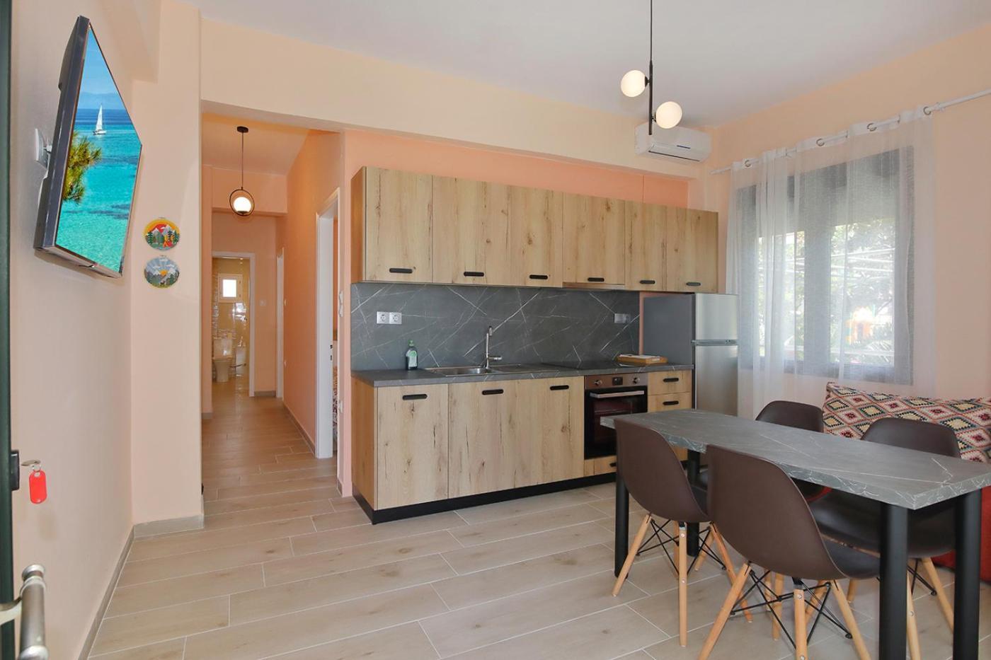 Agapitos Apartments Nikiti  Zewnętrze zdjęcie